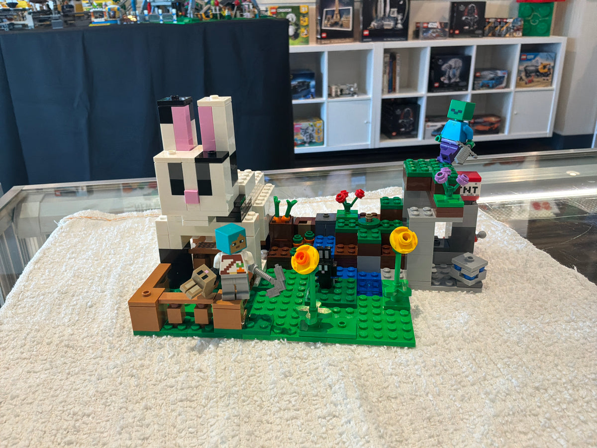 21181 | Minecraft | The Rabbit Ranch | As Is