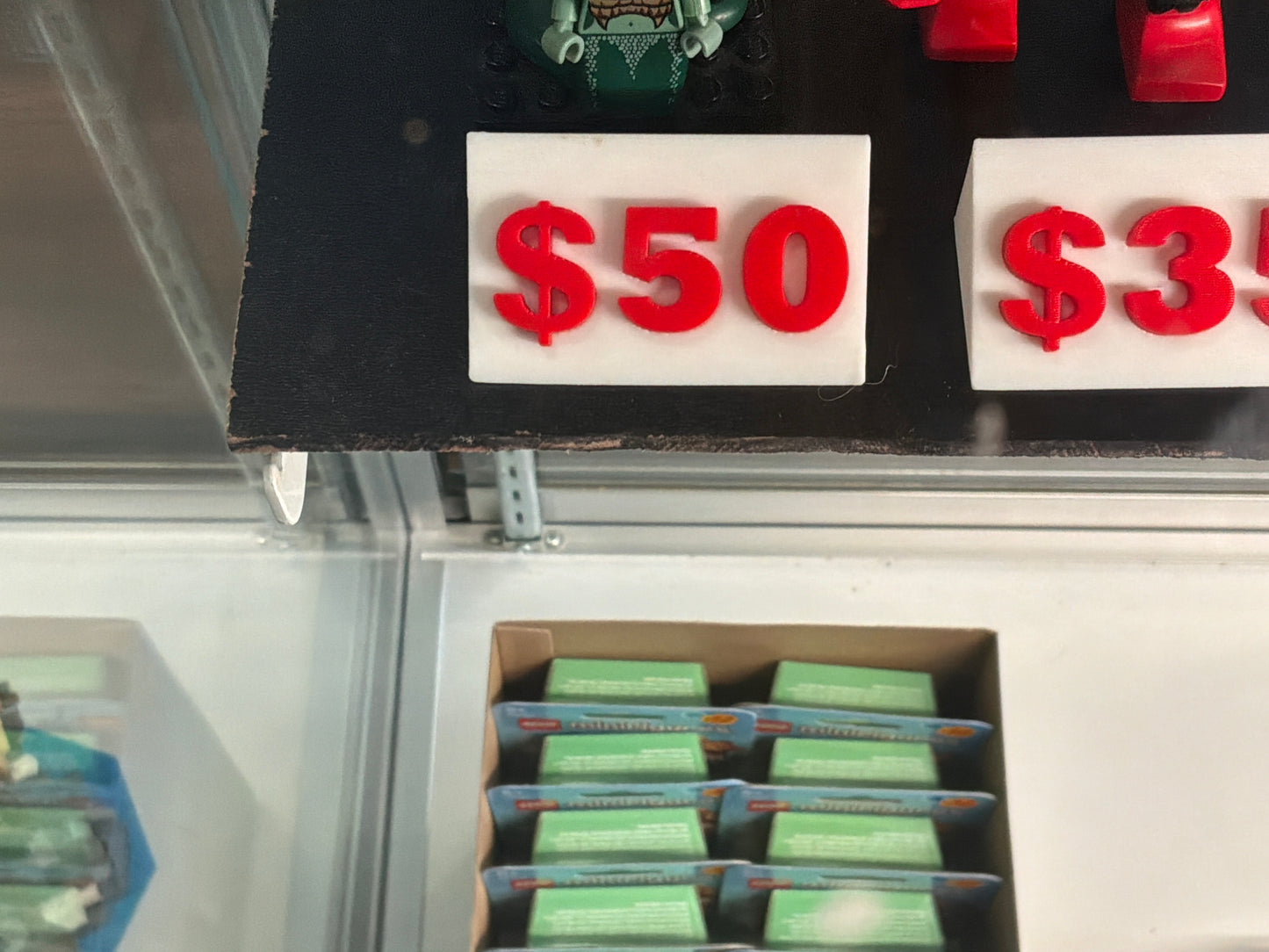 50$ mini fig