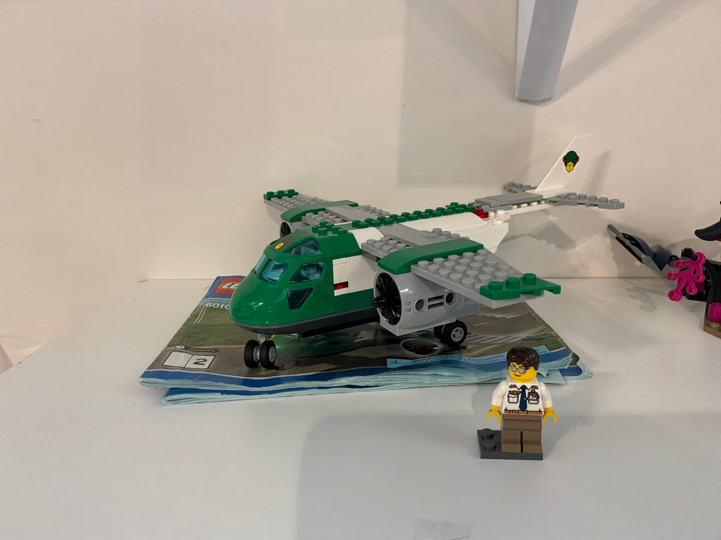 60101 Green Plane