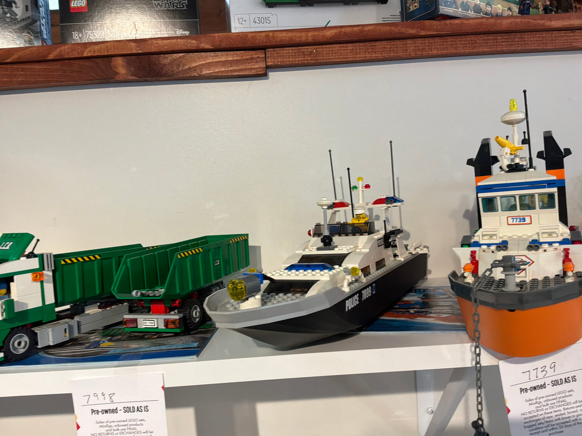 7899 | City | Police Boat | As Is