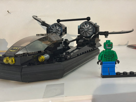 7780 Batman Boat