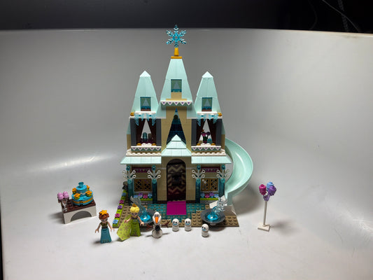 41068 | Disney | Arendelle Castle Celebration | As Is