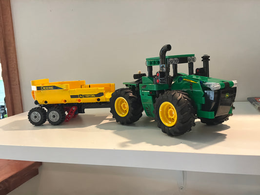 42136 John Deere