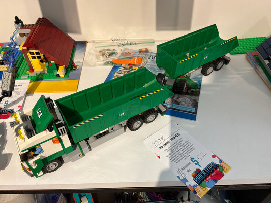 7998 | City | Garbage Truck | As Is