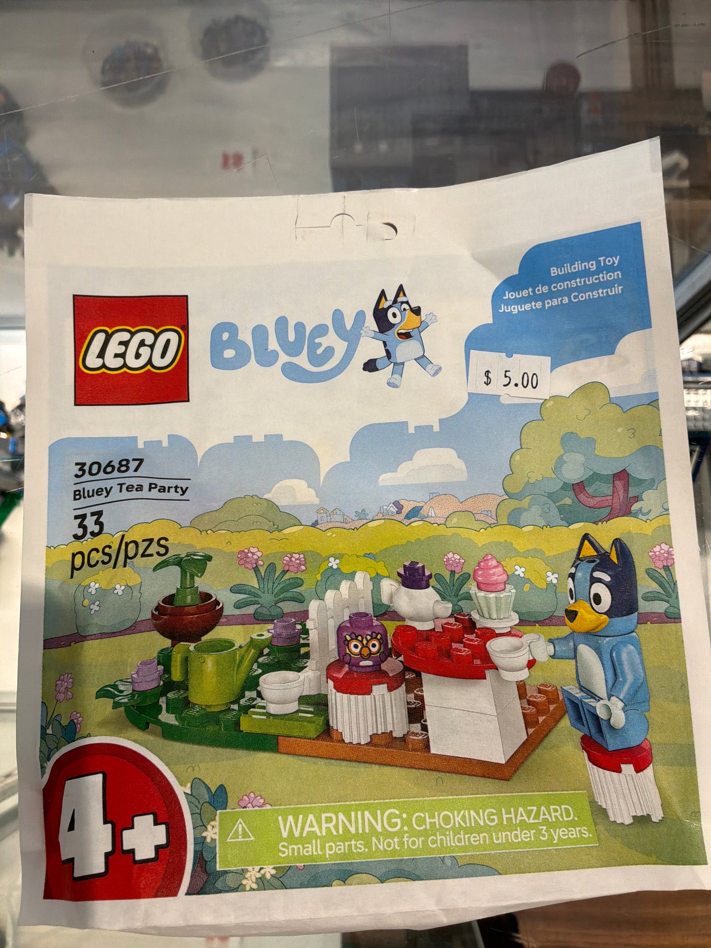 30687